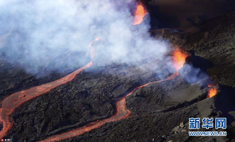 2025澳门天天开好彩大全开奖记录和火山喷发时游客急逃与火山喷发急救